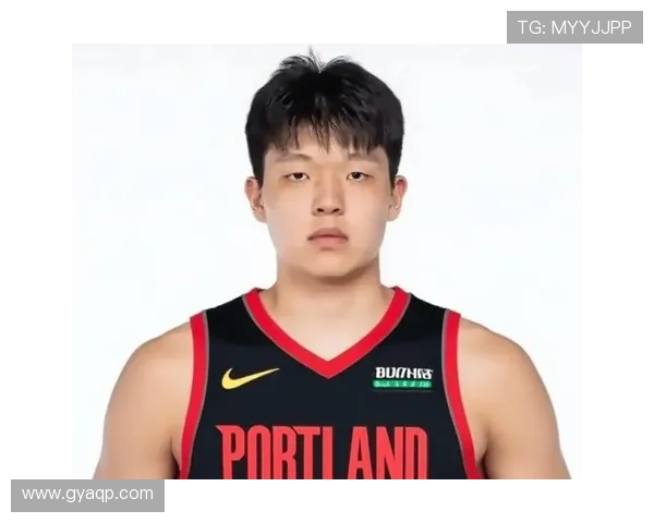 杨瀚森今日表现惊艳但偶显疲态与脱节引人关注